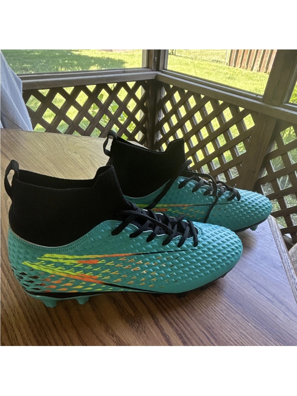 Men's Athletic Soccer Cleats - Teal and Black Performance Shoes